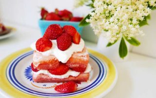 tiramisu strawberries elderflower